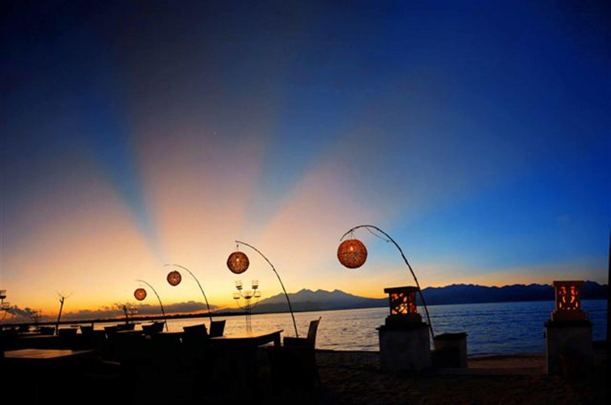 Kokomo Resort Gili Trawangan Exterior photo